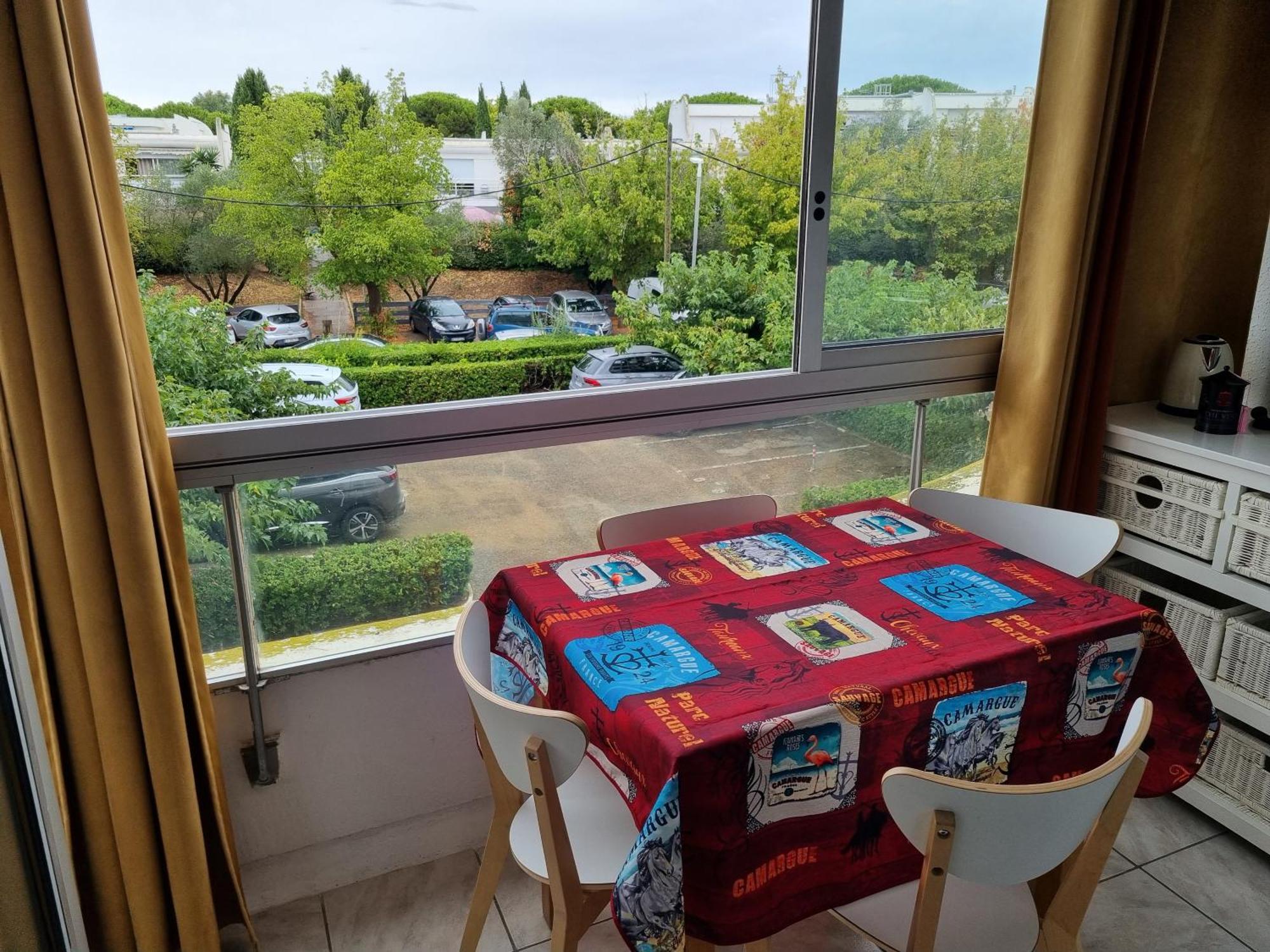 Superbe T2 Tout Confort 3 Etoiles, Entierement Renove Avec Piscine, Parking, Clim, Wifi, Netflix La Grande Motte Dış mekan fotoğraf